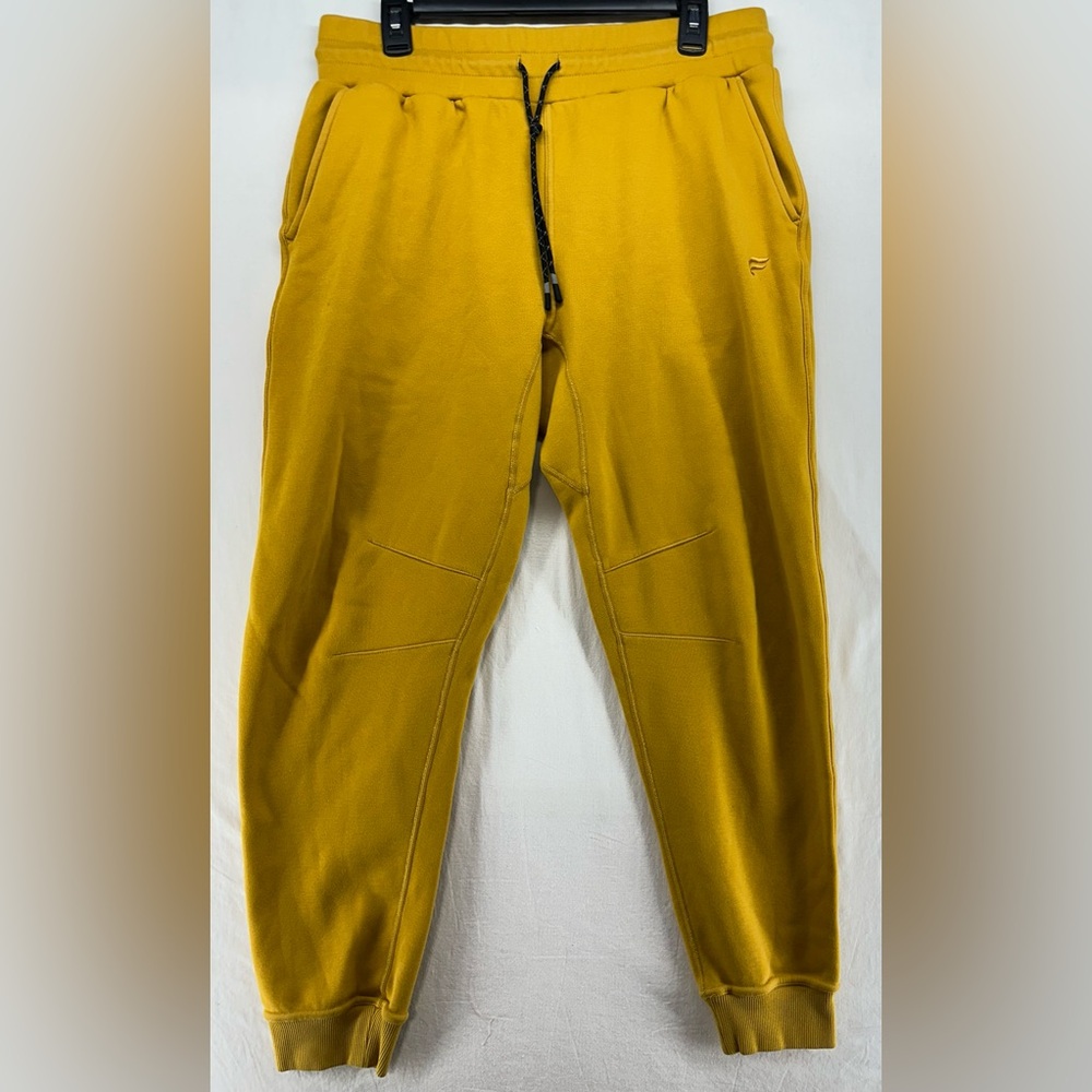 Fabletics Sweatpants Joggers Yellow Gold Fleece Workout Athleisure Mens Size‎ L